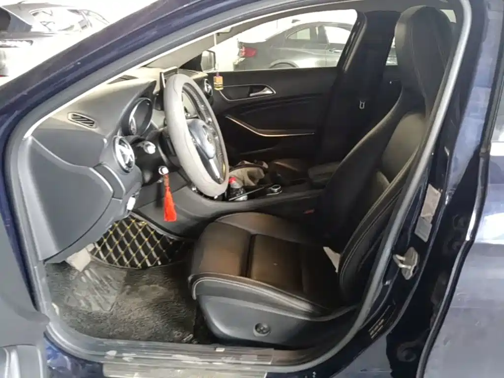 Mercedes-Benz GLA — миниатюра 15