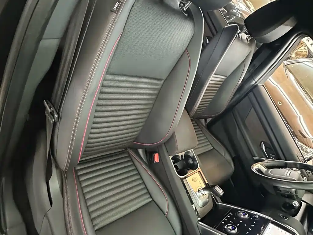 Land Rover Discovery Sport — миниатюра 22