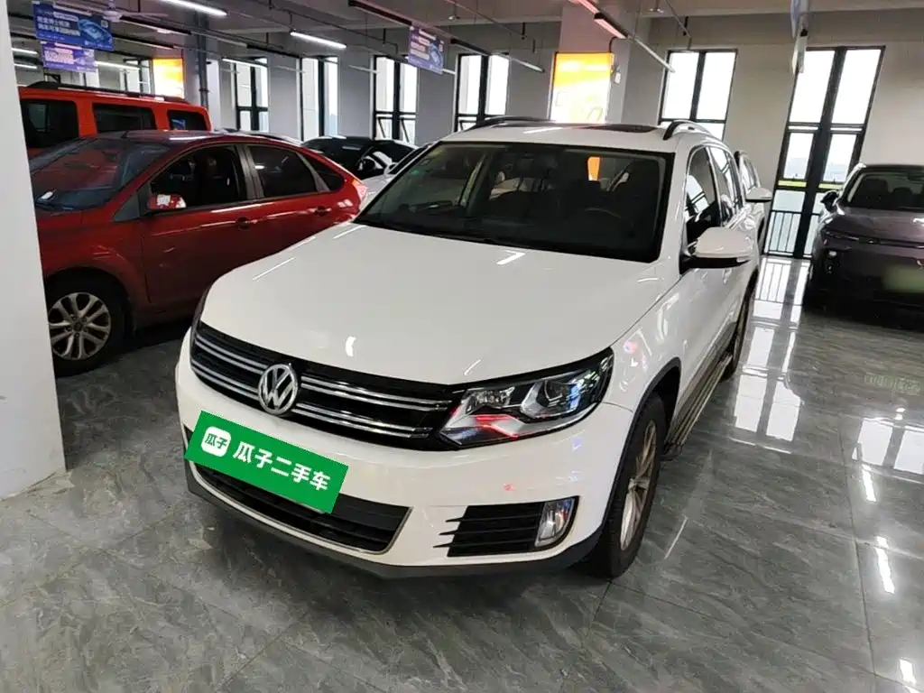Volkswagen Tiguan — миниатюра 2