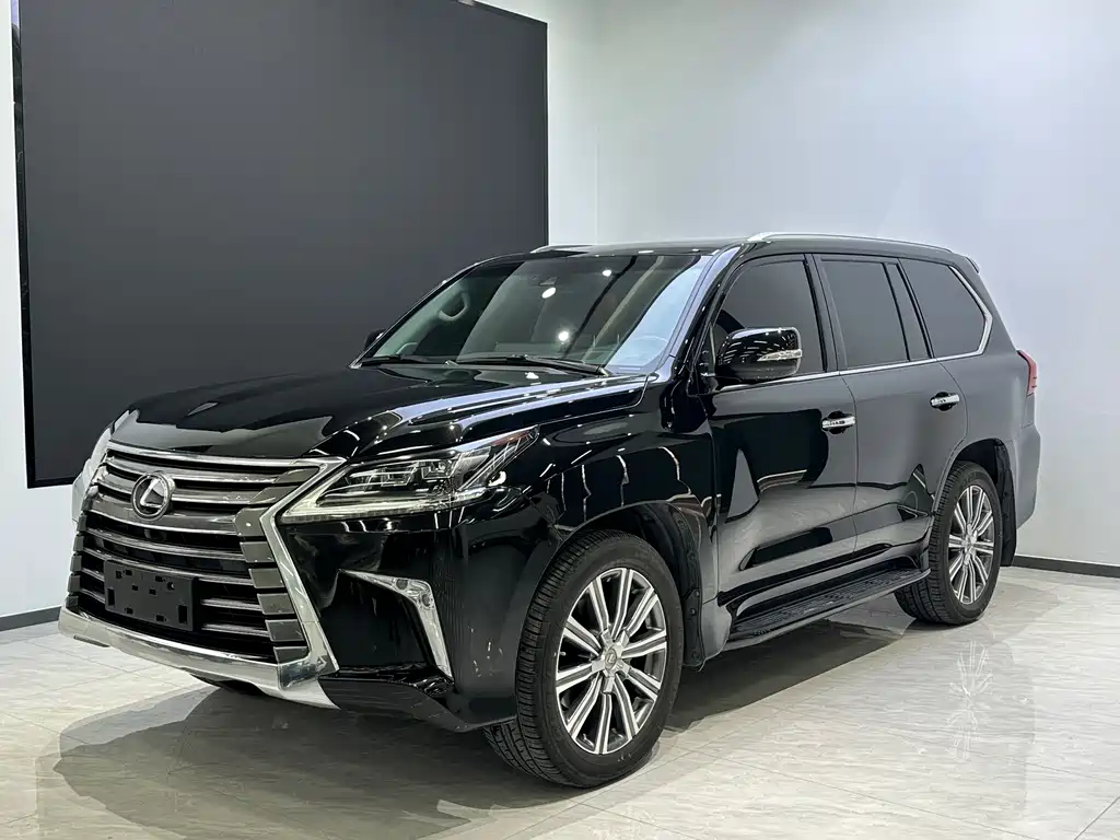 Lexus LX 2016