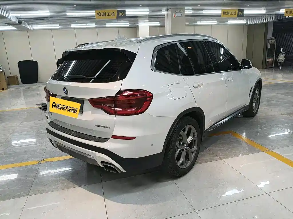 BMW X3 — миниатюра 4