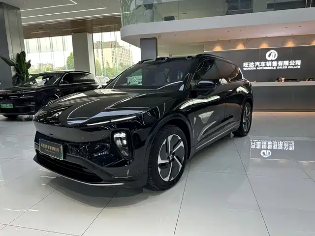 2025 Nio ES6