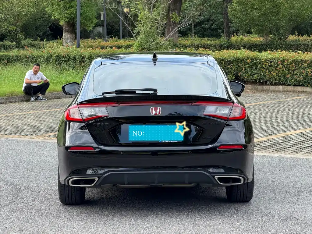 Honda Civic — миниатюра 5