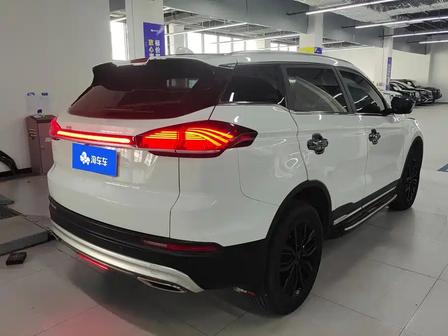 Geely Boyue — миниатюра 3