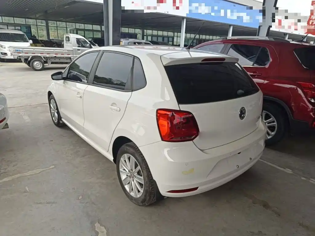 Volkswagen Polo — миниатюра 5