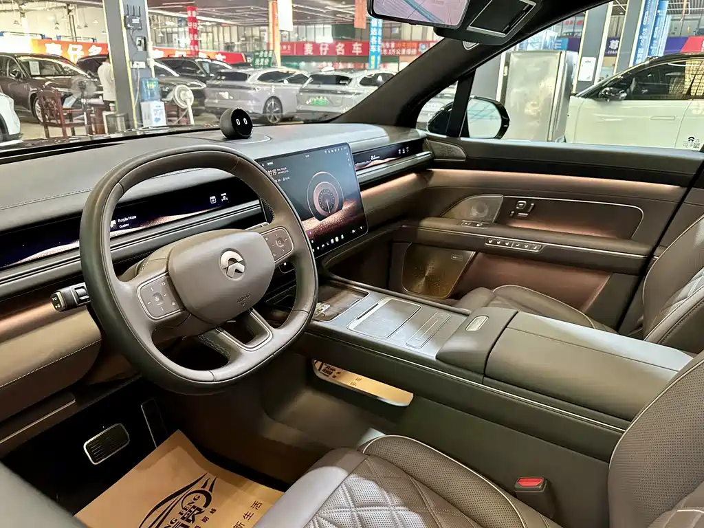 NIO ES8 — миниатюра 18