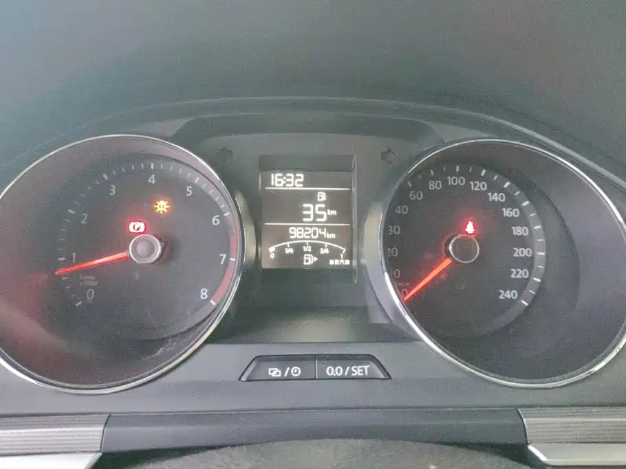 Volkswagen Bora — миниатюра 14