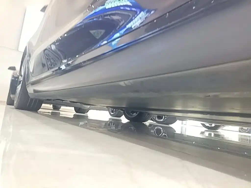 Tesla Model 3 — миниатюра 21