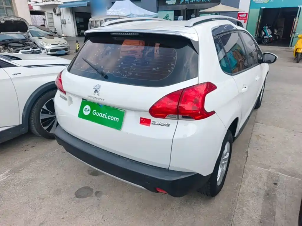 Peugeot 2008 — миниатюра 7