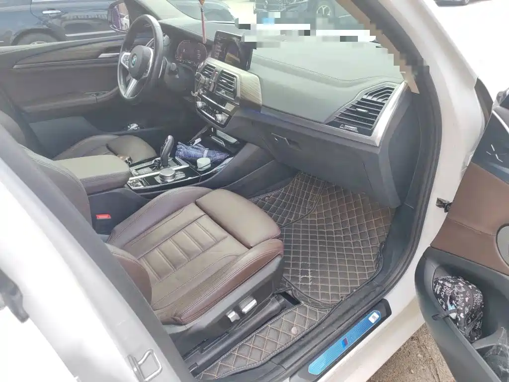 BMW X3 — миниатюра 18