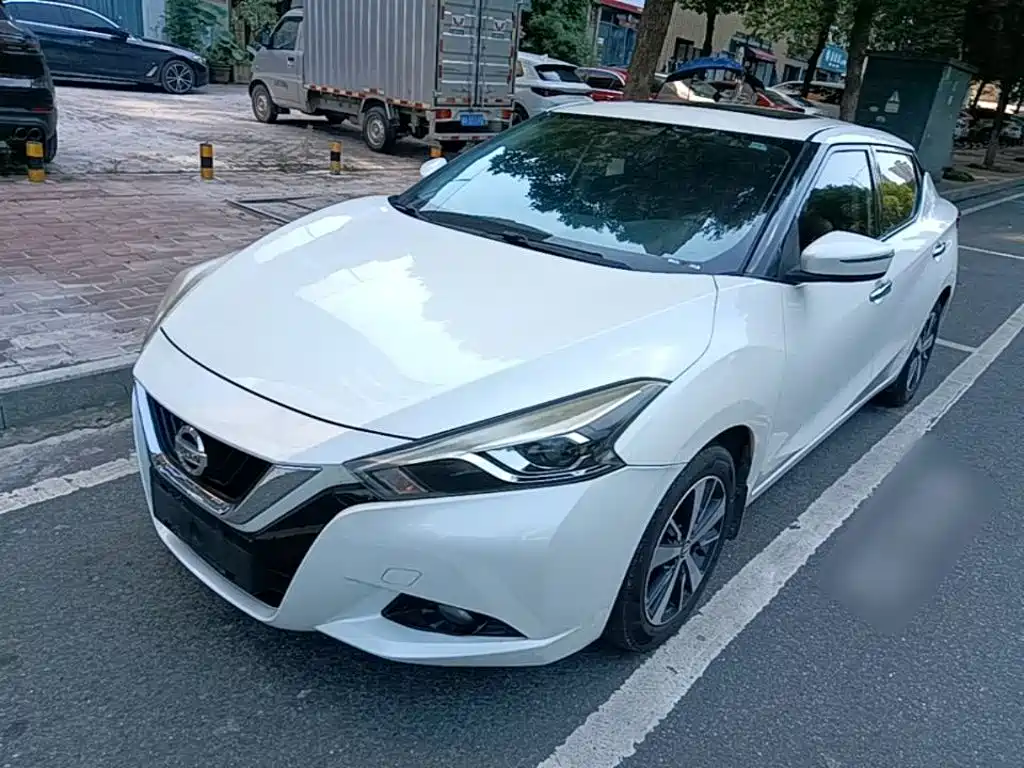 Nissan Bluebird