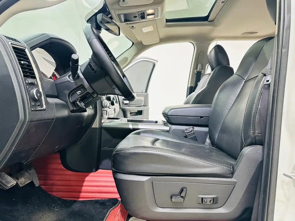 Ram Trucks 2016 5.7L AT