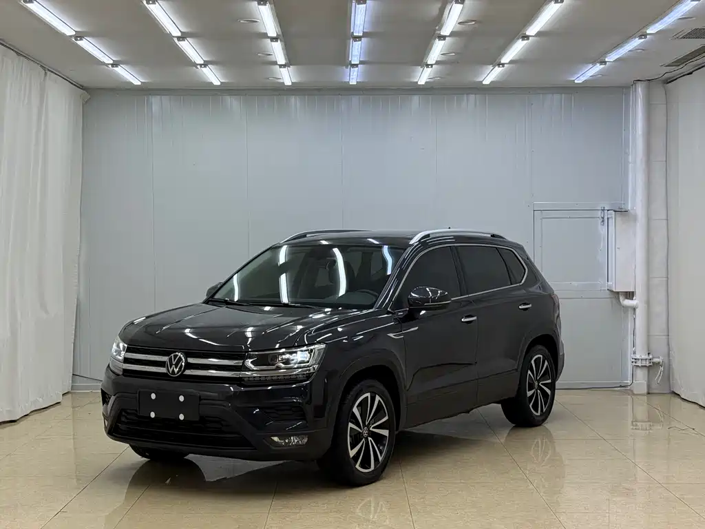 Купить Volkswagen Tharu