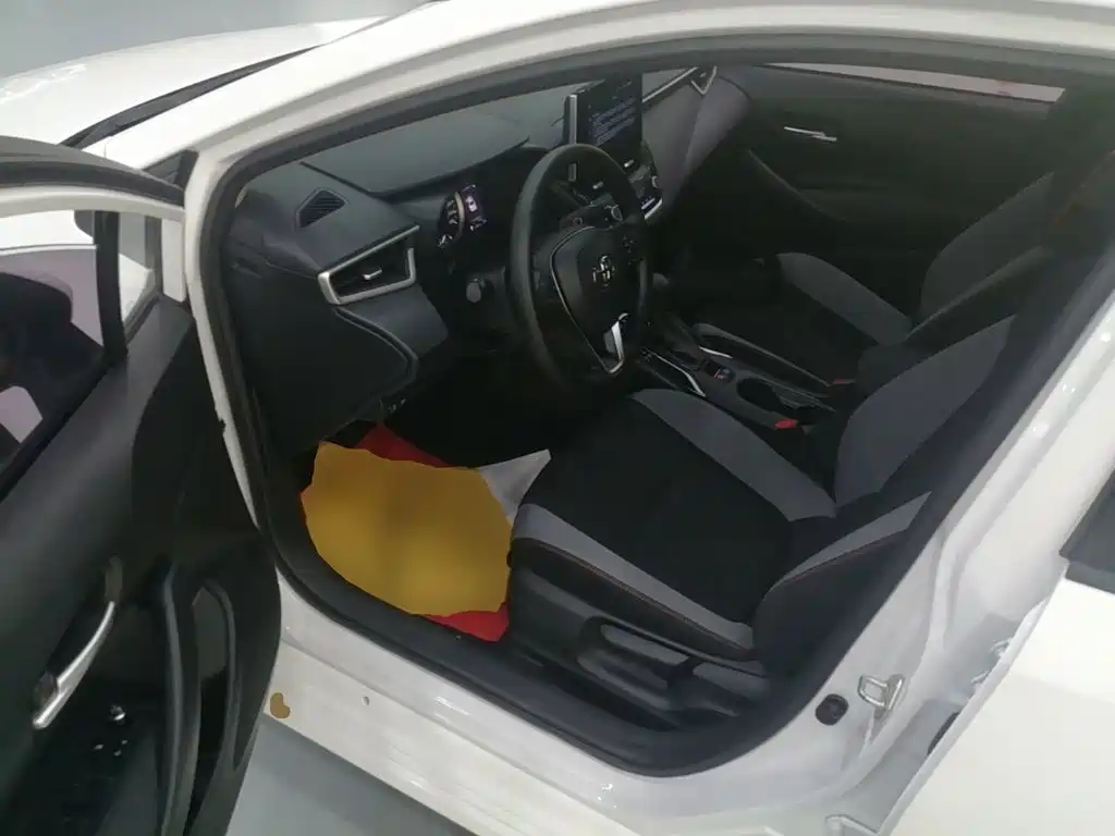 Toyota Corolla — миниатюра 16