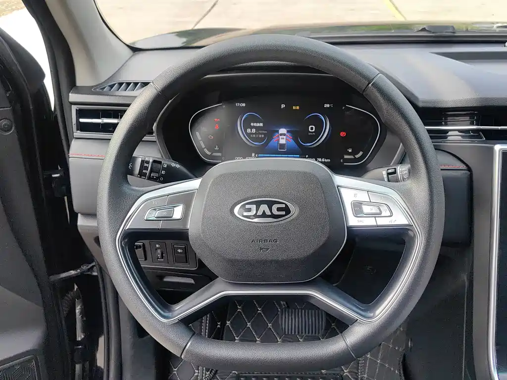JAC JAC T8 — миниатюра 13