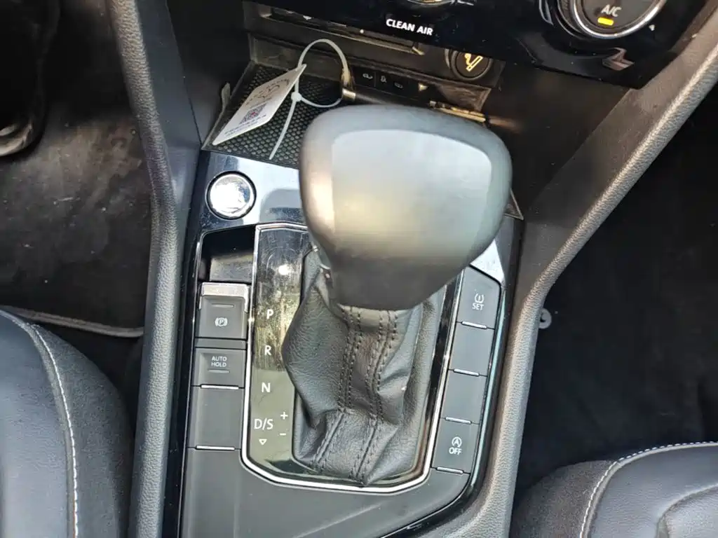 Volkswagen Tiguan L — миниатюра 14
