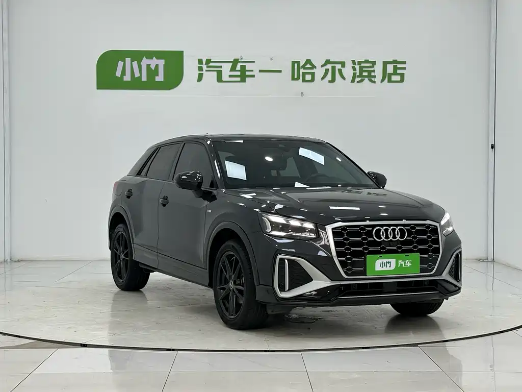 Audi Q2L — миниатюра 3