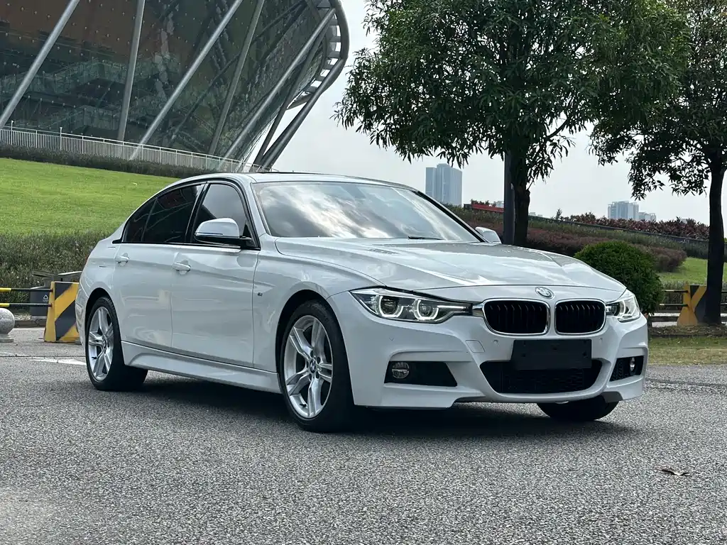 BMW 3 Series — миниатюра 3