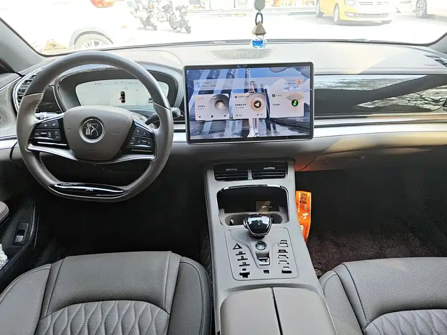 BYD Han — миниатюра 9