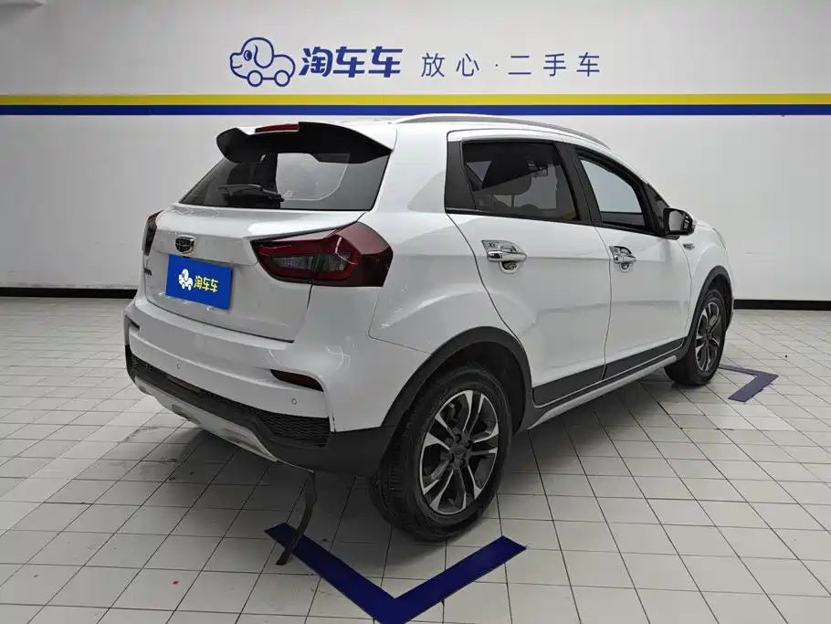 Geely Vision X3 — миниатюра 3