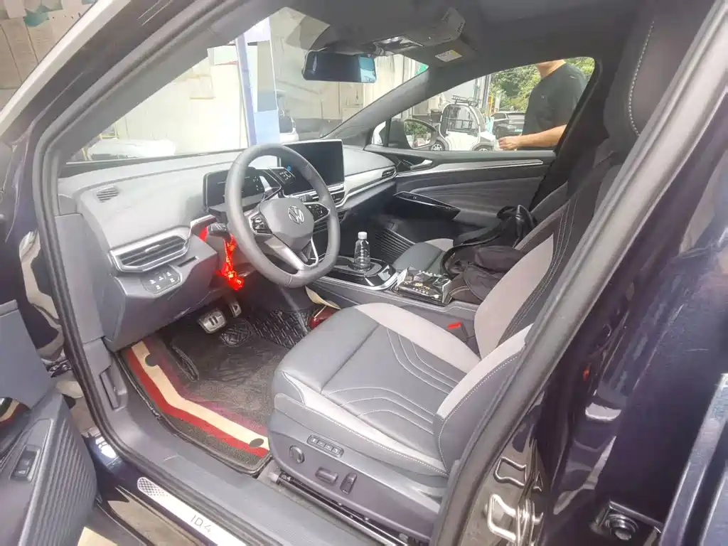 Volkswagen ID.4 Crozz — миниатюра 3