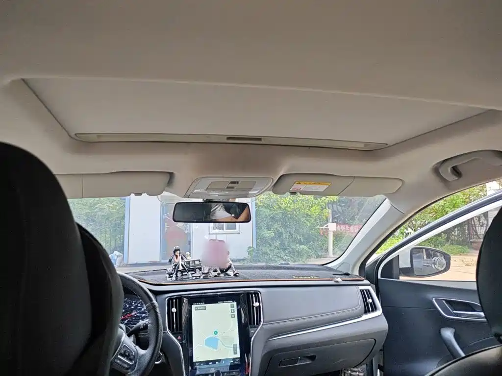 Roewe i6 Classic — миниатюра 20