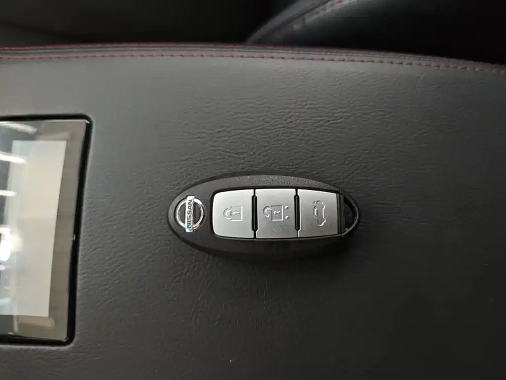 Nissan Teana — миниатюра 9