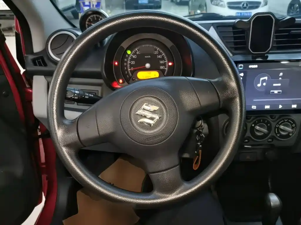 Suzuki Alto — миниатюра 11