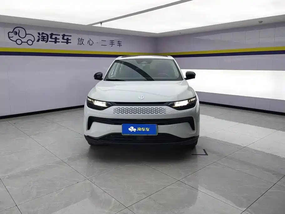 Leapmotor Leapmotor C11 — миниатюра 2