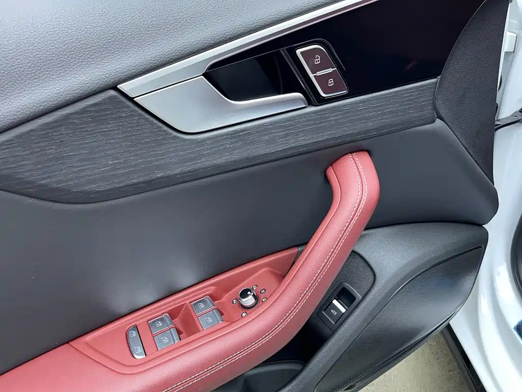 Audi A4L — миниатюра 13