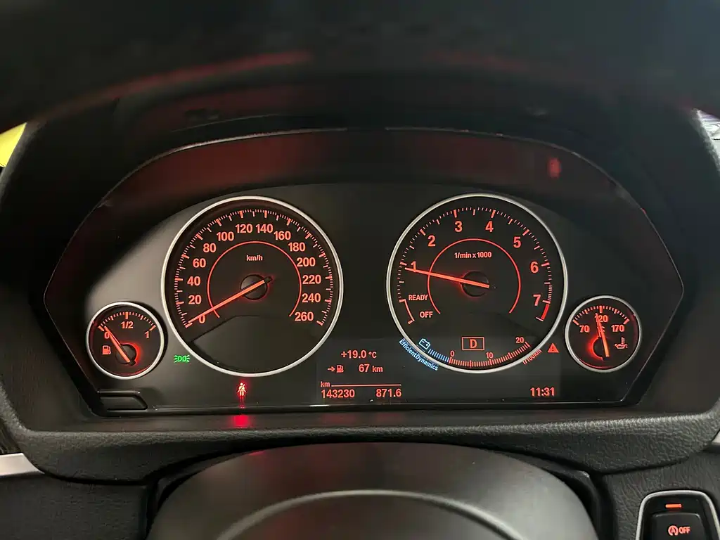 BMW 3 Series — миниатюра 6