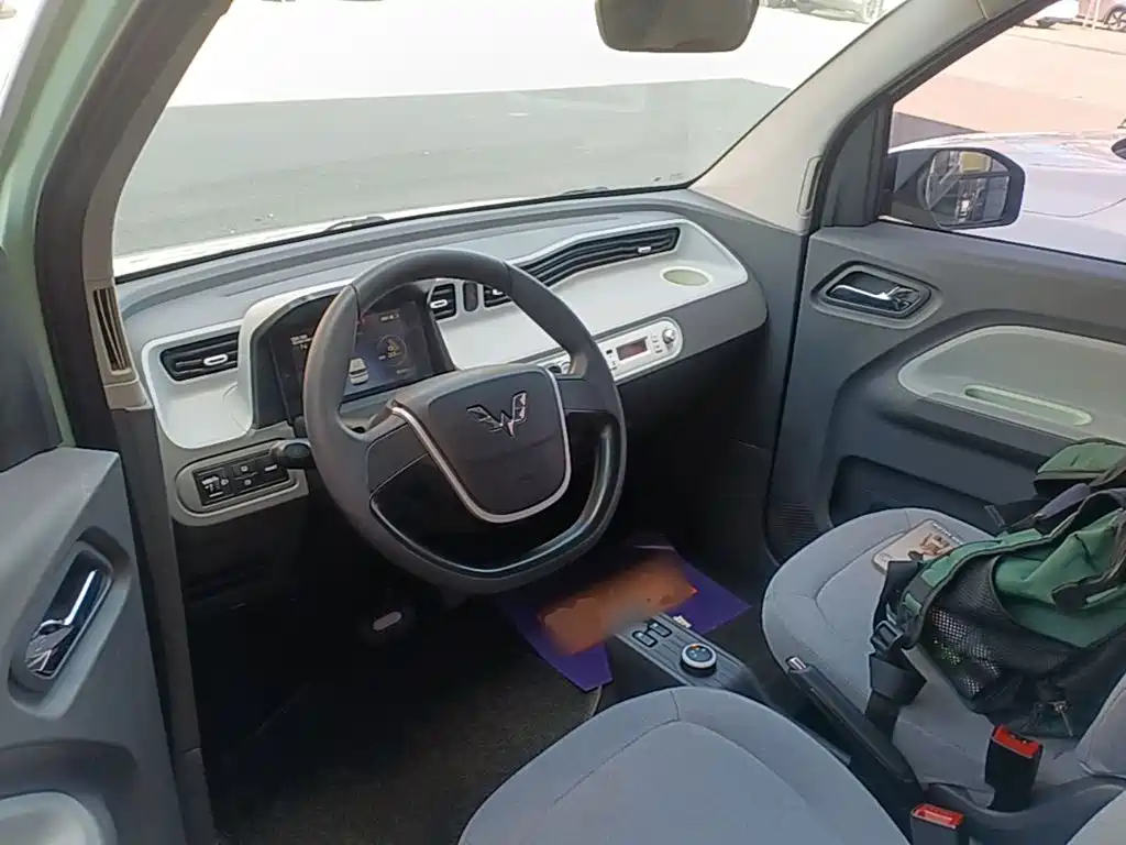Wuling MINIEV — миниатюра 10