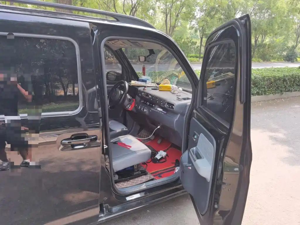 Wuling Zhiguang EV — миниатюра 17