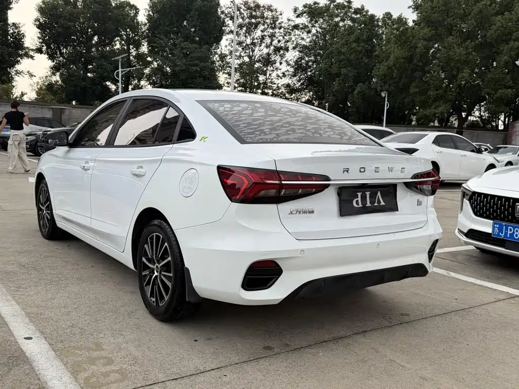 Roewe i5 — миниатюра 10