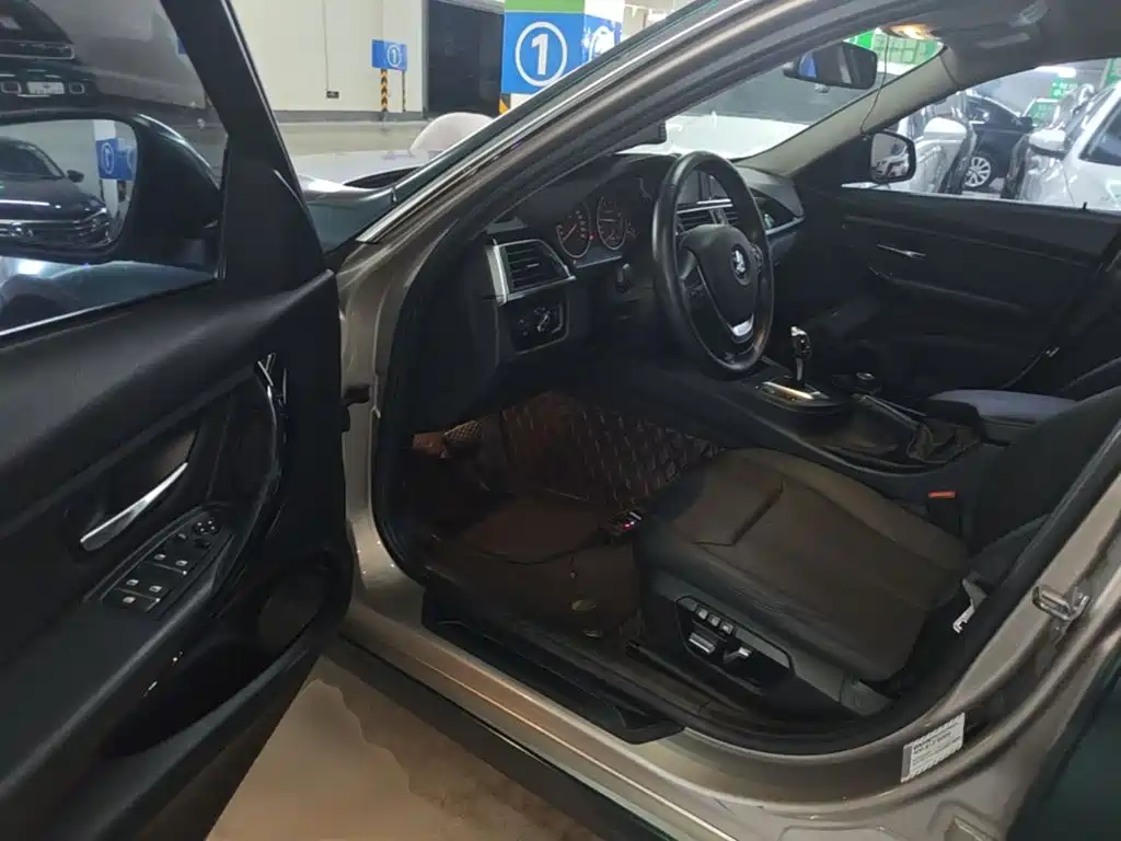 BMW 3 Series — миниатюра 16