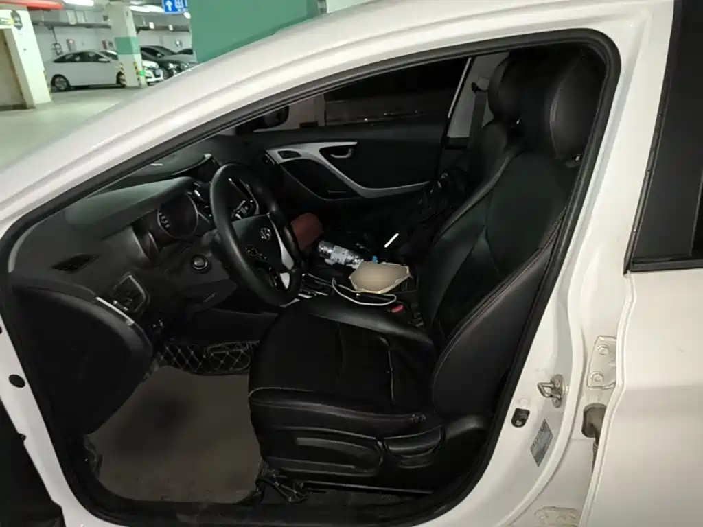 Hyundai Elantra Langdong — миниатюра 15