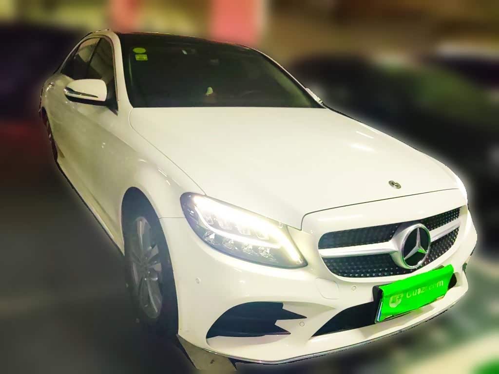 Mercedes-Benz C-Class 1.5 л 2021 г. Белый, пробег 32900 км