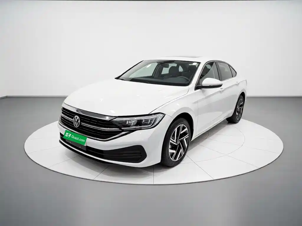 Volkswagen Sagitar 2026 3000 300TSI DSG