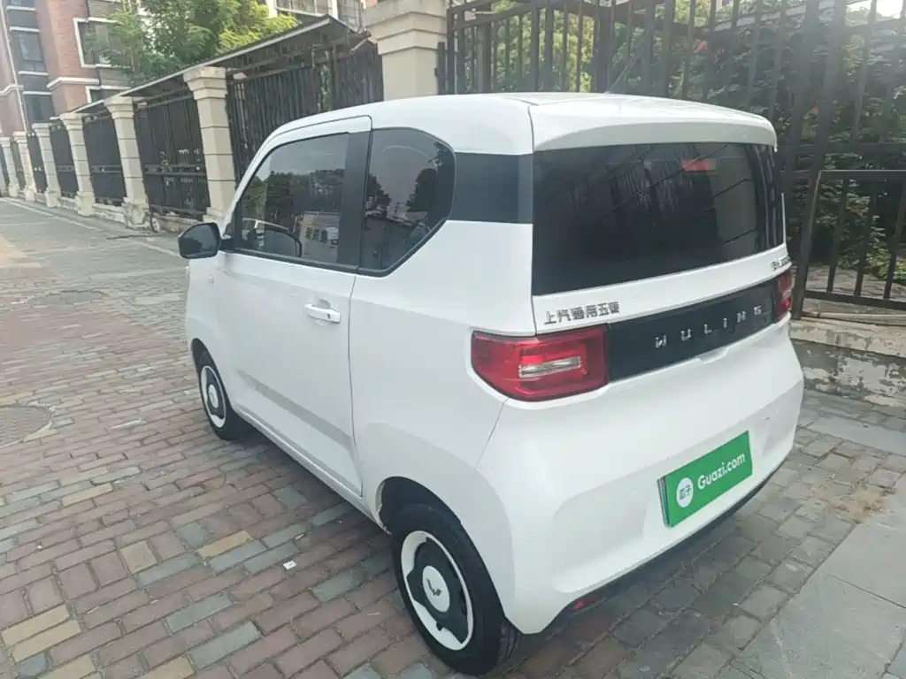 Wuling MINIEV — миниатюра 5