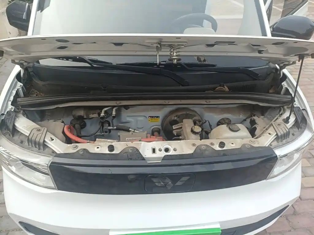 Wuling MINIEV — миниатюра 20