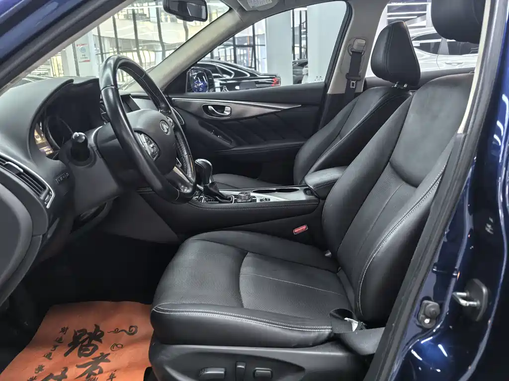 Infiniti Q50L — миниатюра 4