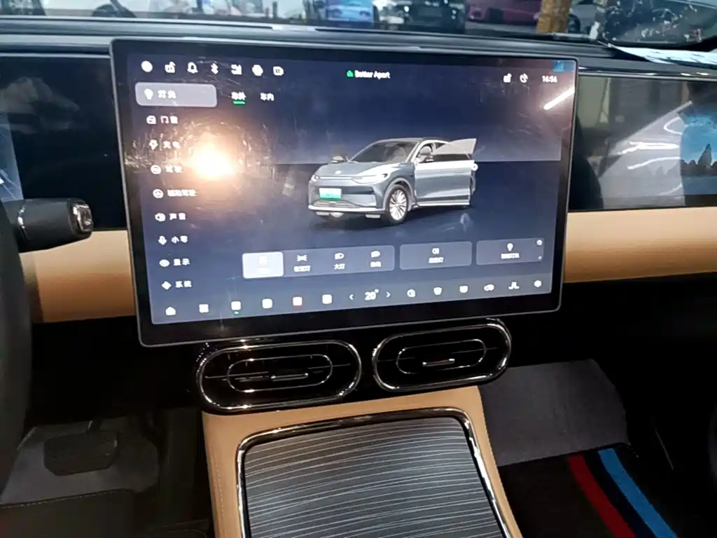 Leapmotor Leapmotor C11 — миниатюра 13