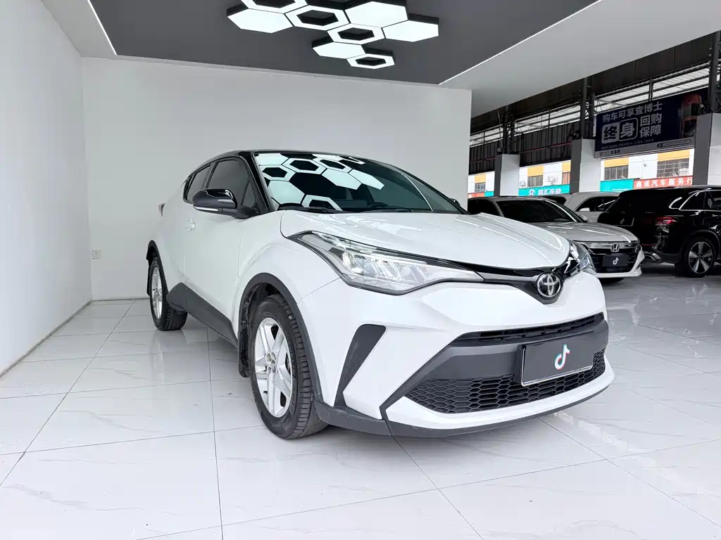 Toyota C-HR — миниатюра 3