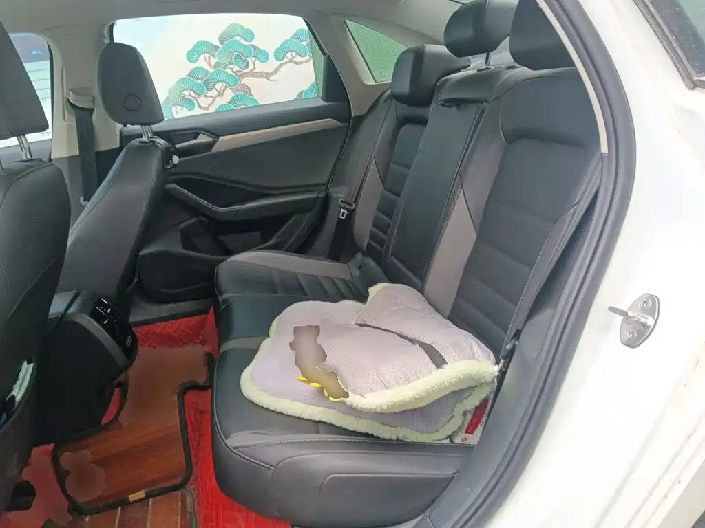 Volkswagen Sagitar — миниатюра 18