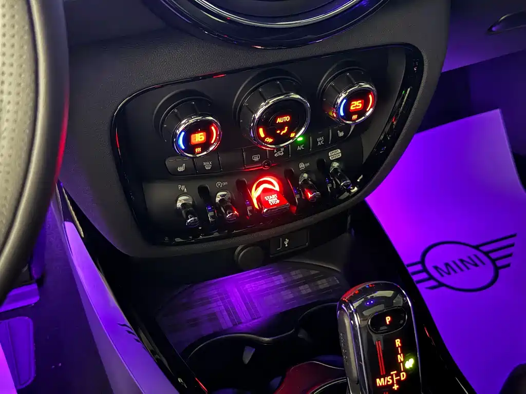 MINI Mini JCW Clubman — миниатюра 8