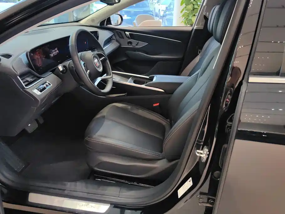 Buick LaCrosse — миниатюра 9