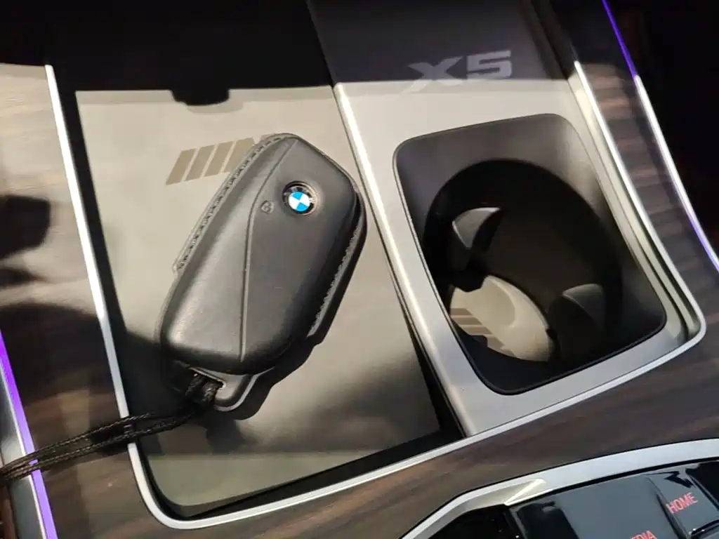 BMW X5 — миниатюра 13