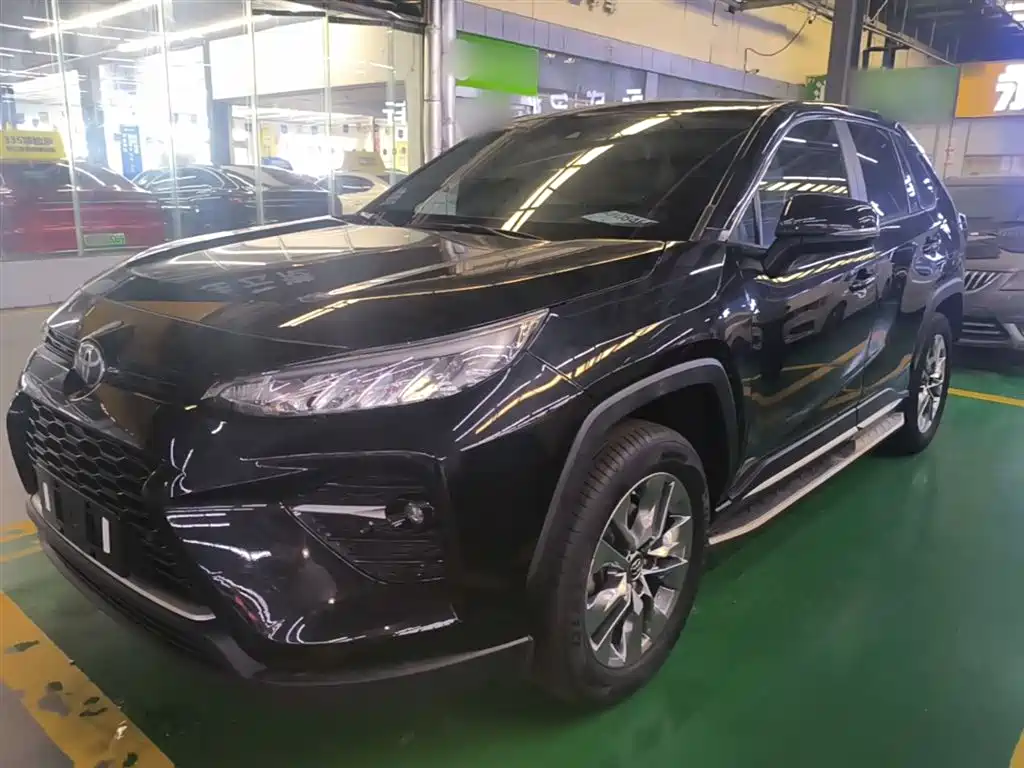 Купить Toyota Wildlander