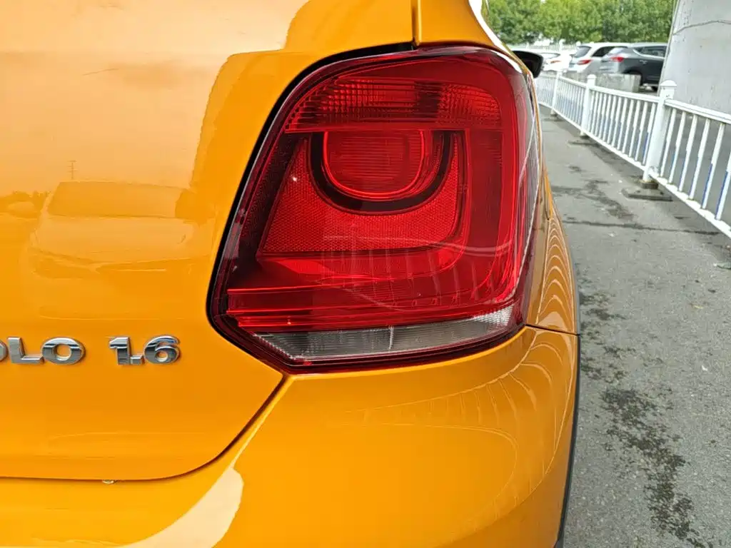 Volkswagen Polo — миниатюра 8