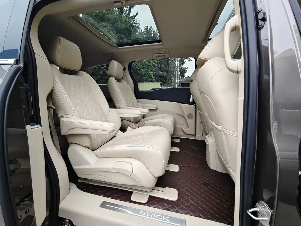 Buick GL8 — миниатюра 19